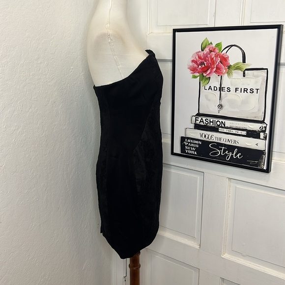 Marchesa Notte Black Lace Strapless Mini Dress Size 10 - Picture 6 of 8